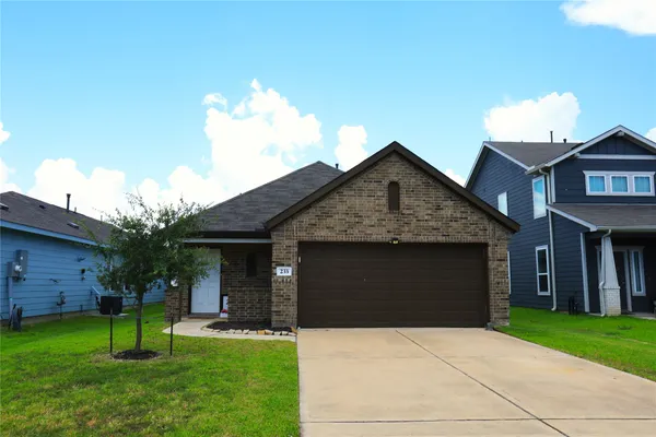$2,150 | 233 Laura Leigh Lane, Angleton, TX 77515
