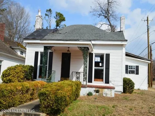 $121,900 | 211 East Main Street, New Albany, MS 38652
