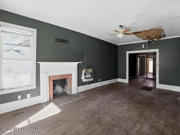 $121,900 | 211 East Main Street, New Albany, MS 38652