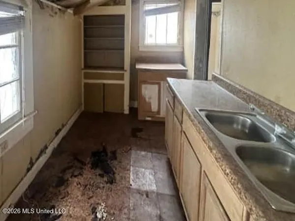 $121,900 | 211 East Main Street, New Albany, MS 38652