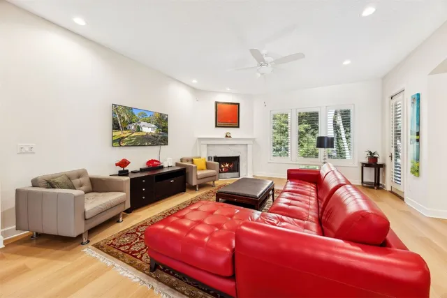 $1,375,000 | 4 Moss Oaks Drive, Amelia Island, FL 32034