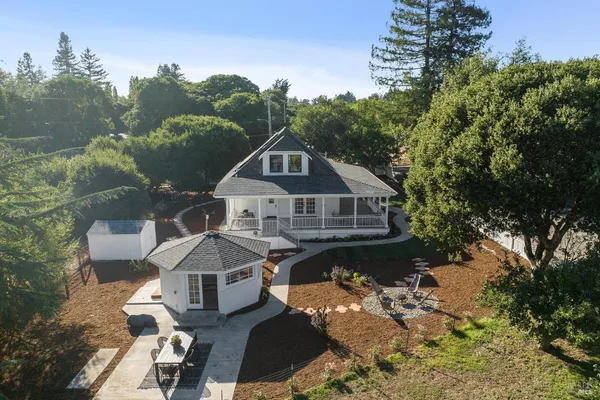 $2,895,000 | 1375 Gossage Avenue, Petaluma, CA 94952