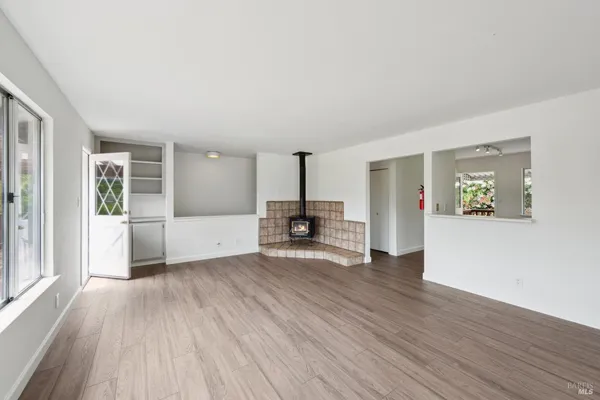 $2,895,000 | 1375 Gossage Avenue, Petaluma, CA 94952