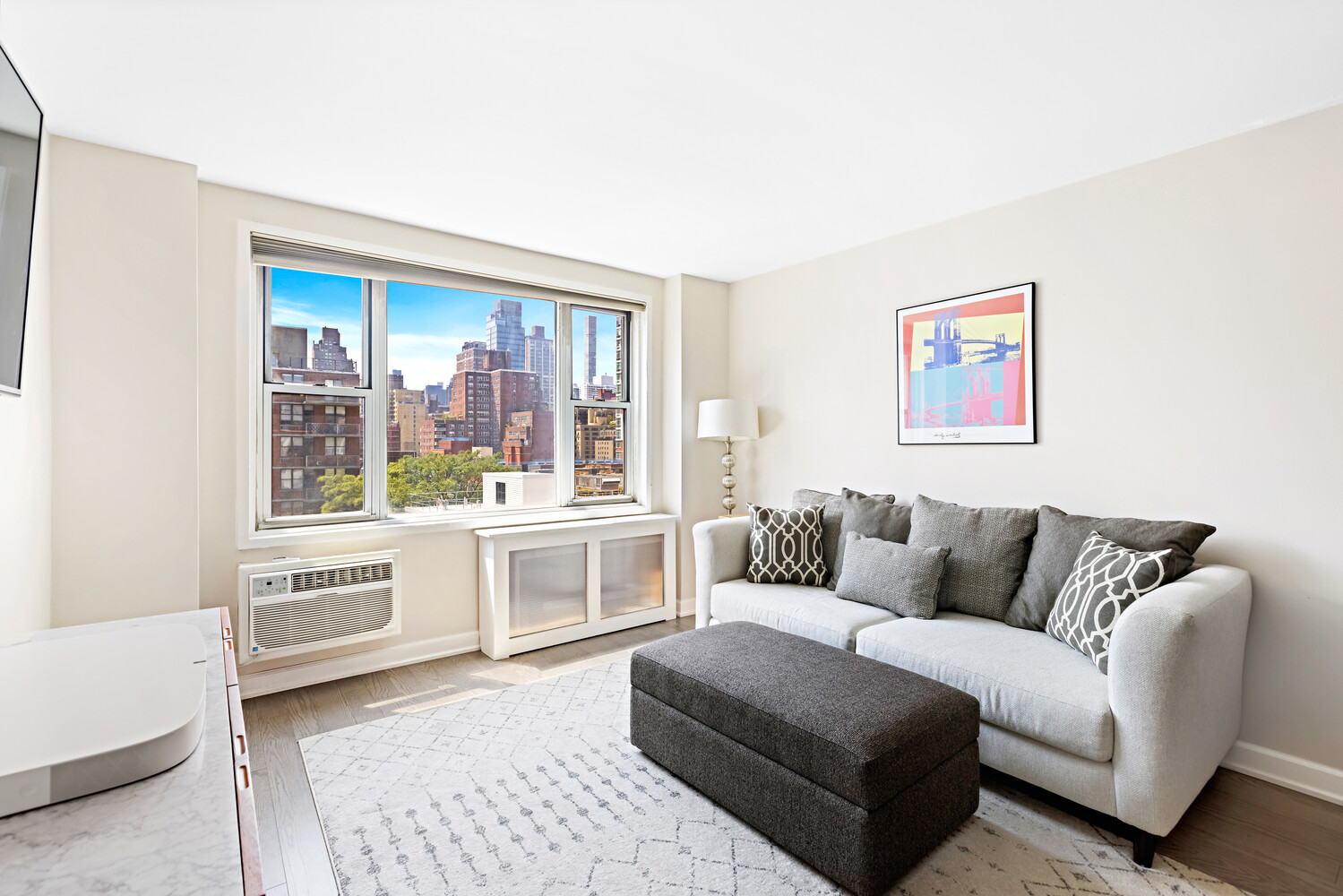 435 East 77th Street, Unit 10E Manhattan, NY 10075 - Photo 7 of 12