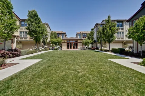 $1,385,000 | 247 Peppermint Tree Terrace, Unit 5, Sunnyvale, CA 94086