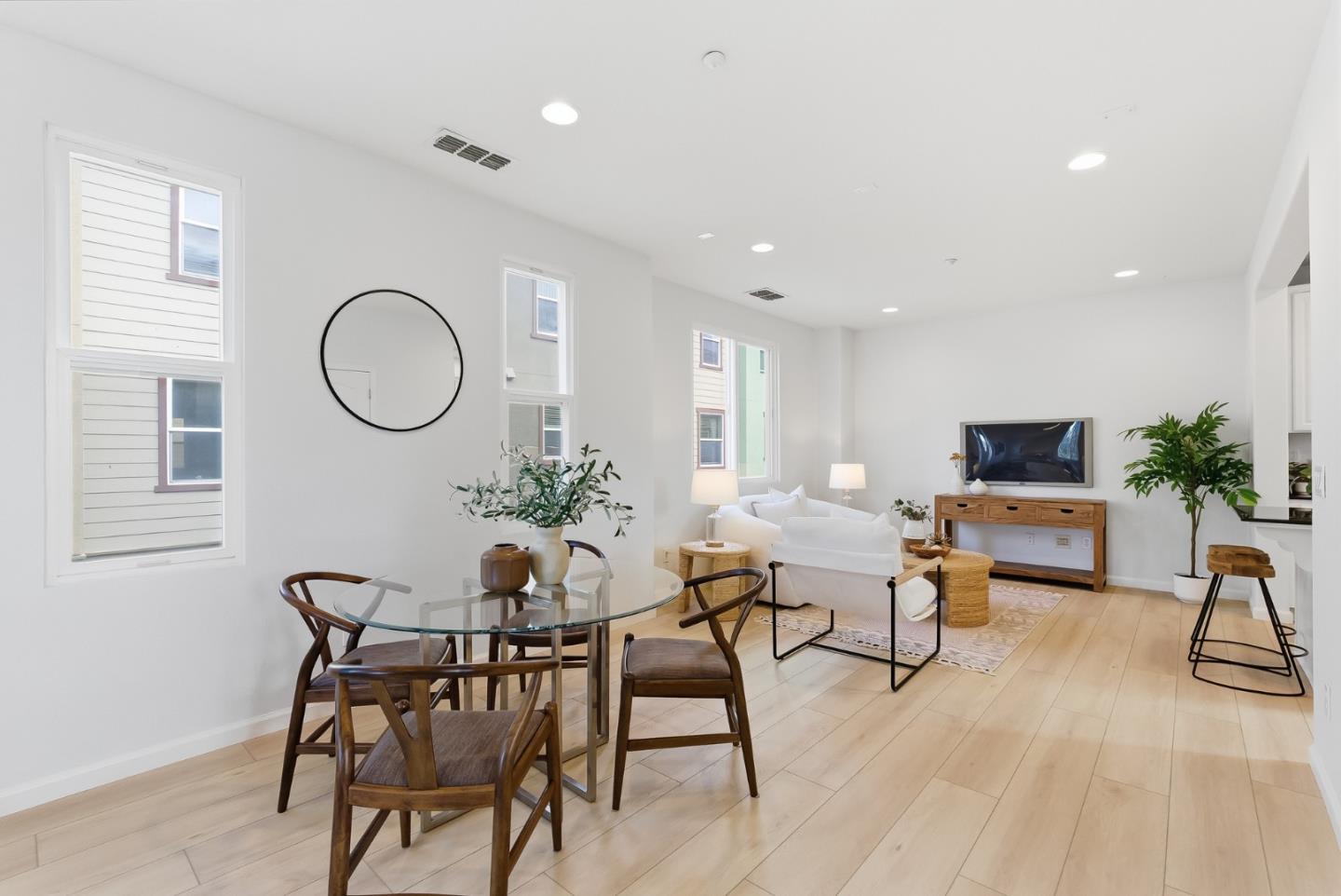 247 Peppermint Tree Terrace, Unit 5 Sunnyvale, CA 94086 - Photo 9 of 48