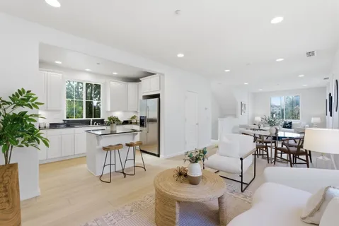 $1,385,000 | 247 Peppermint Tree Terrace, Unit 5, Sunnyvale, CA 94086