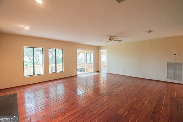 $700,000 | 1924 Cedar Court, Waverly, GA 31565