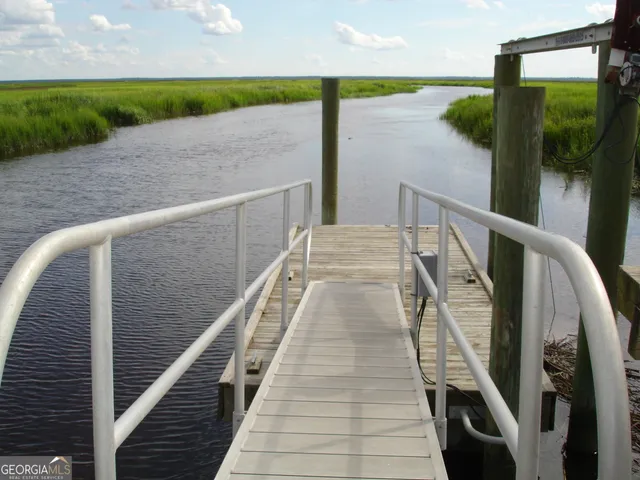 $648,000 | 1924 Cedar Court, Waverly, GA 31565