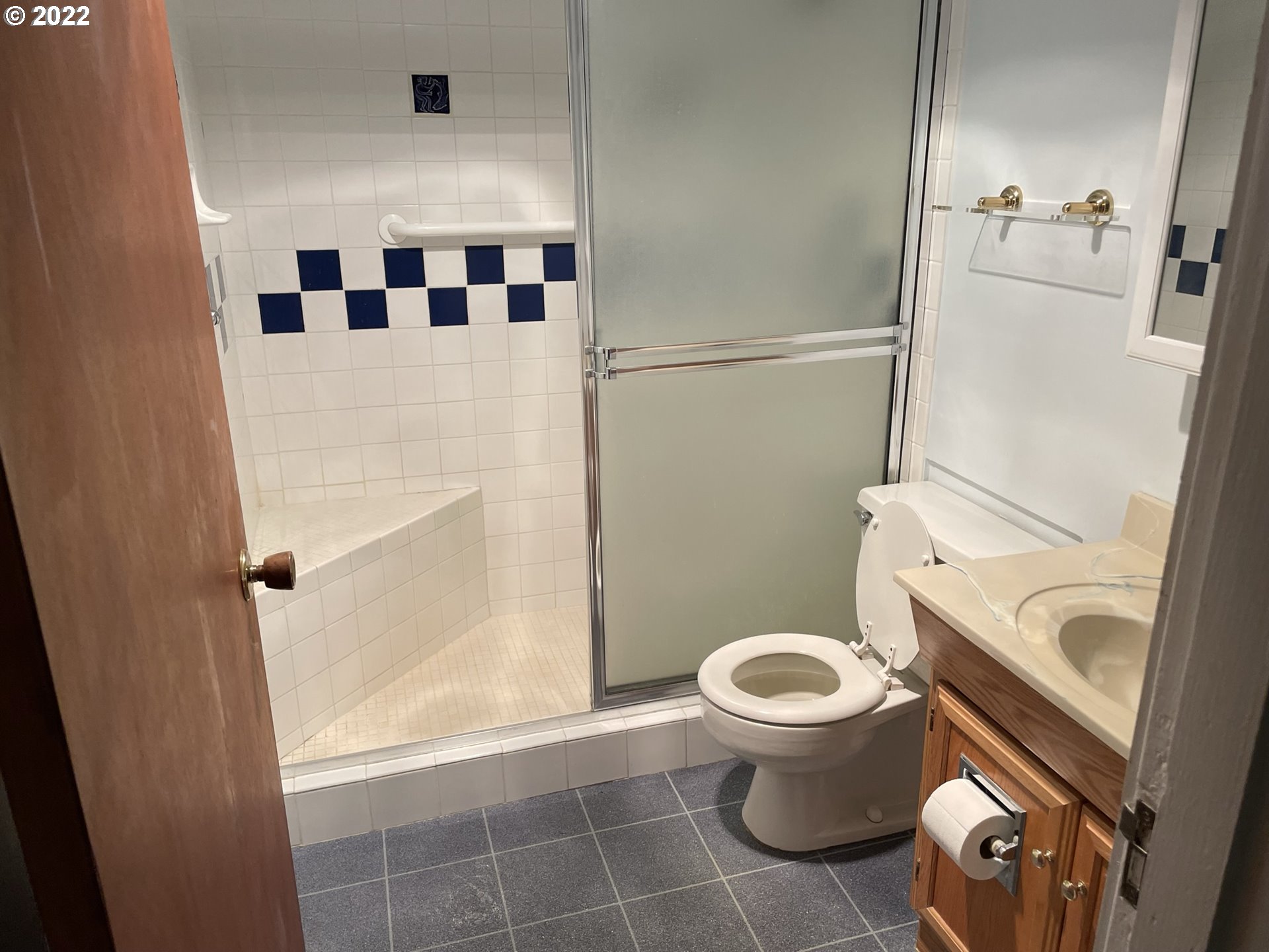 19975 Highway 36 Blachly, OR 97412 - Photo 19 of 32 a bathroom with a toilet and a shower
