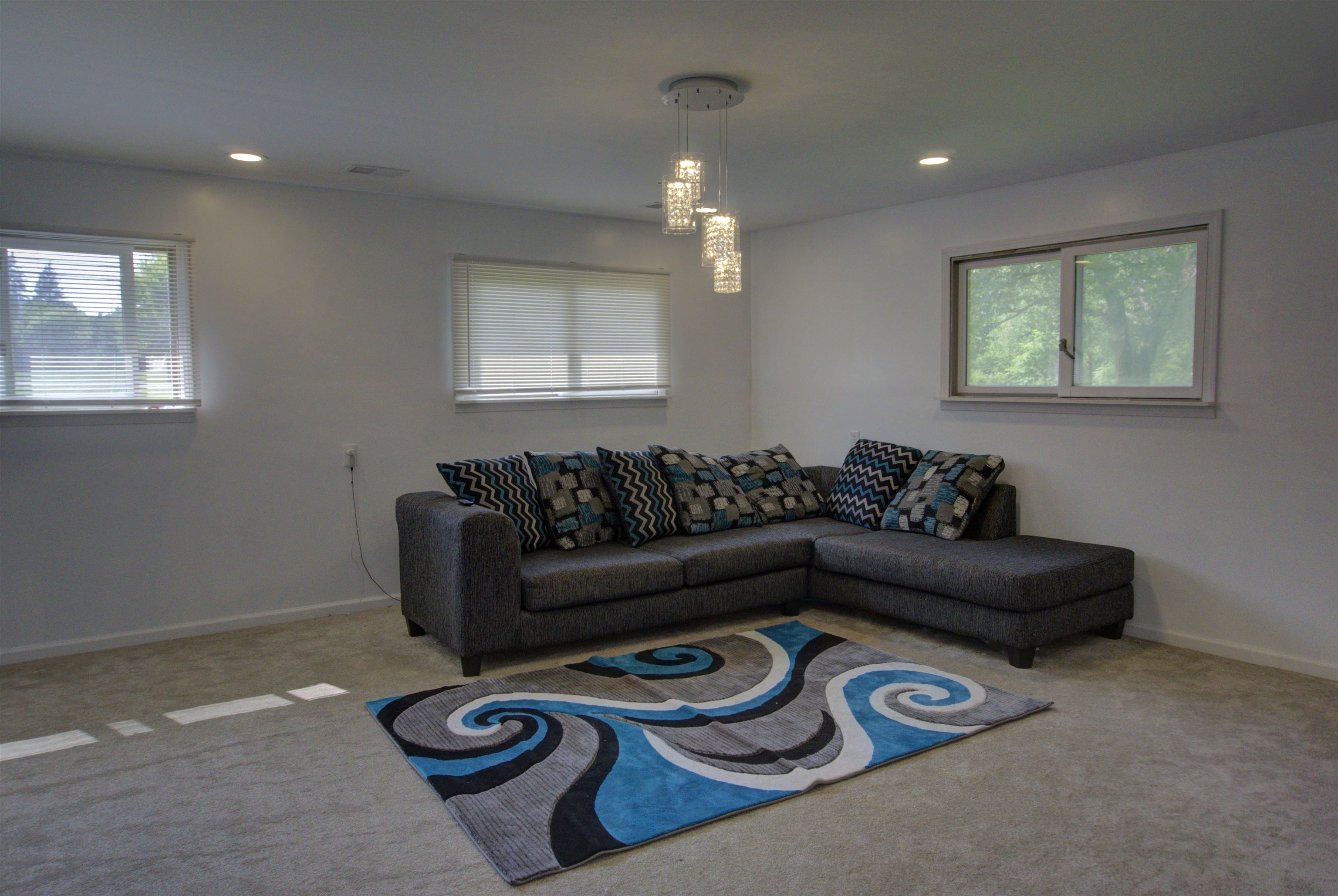 1238 North Dye Road Flint, MI 48532 - Photo 19 of 32