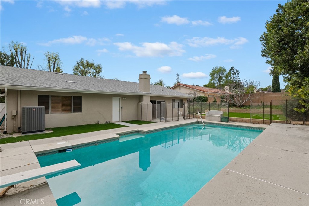 18937 Olympia Street Porter Ranch, CA 91326 - Photo 3 of 22 Huge Yard w/ Pool