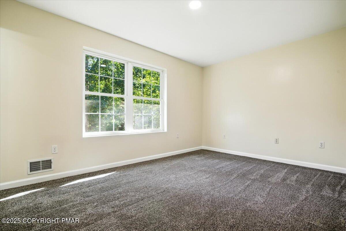 672 Quill Road East Stroudsburg, PA 18302 - Photo 19 of 56 23-046_DSC_9258