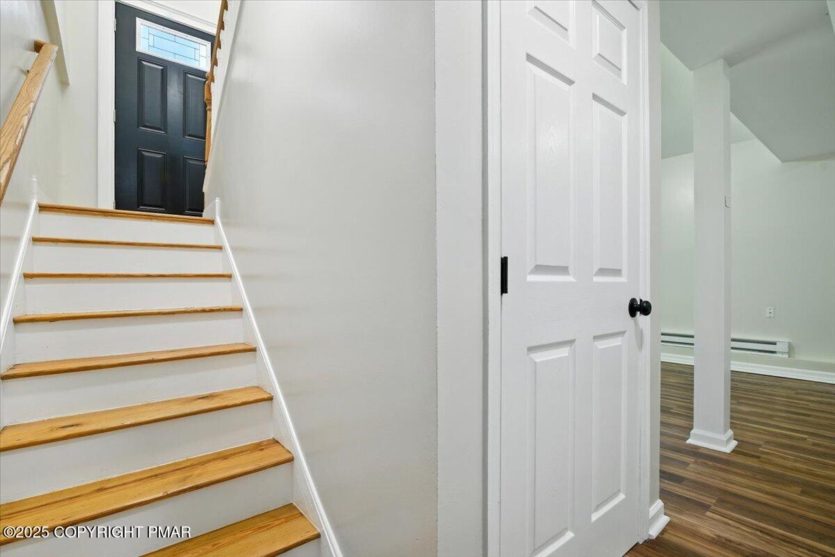 672 Quill Road East Stroudsburg, PA 18302 - Photo 28 of 56 34-039_DSC_9333