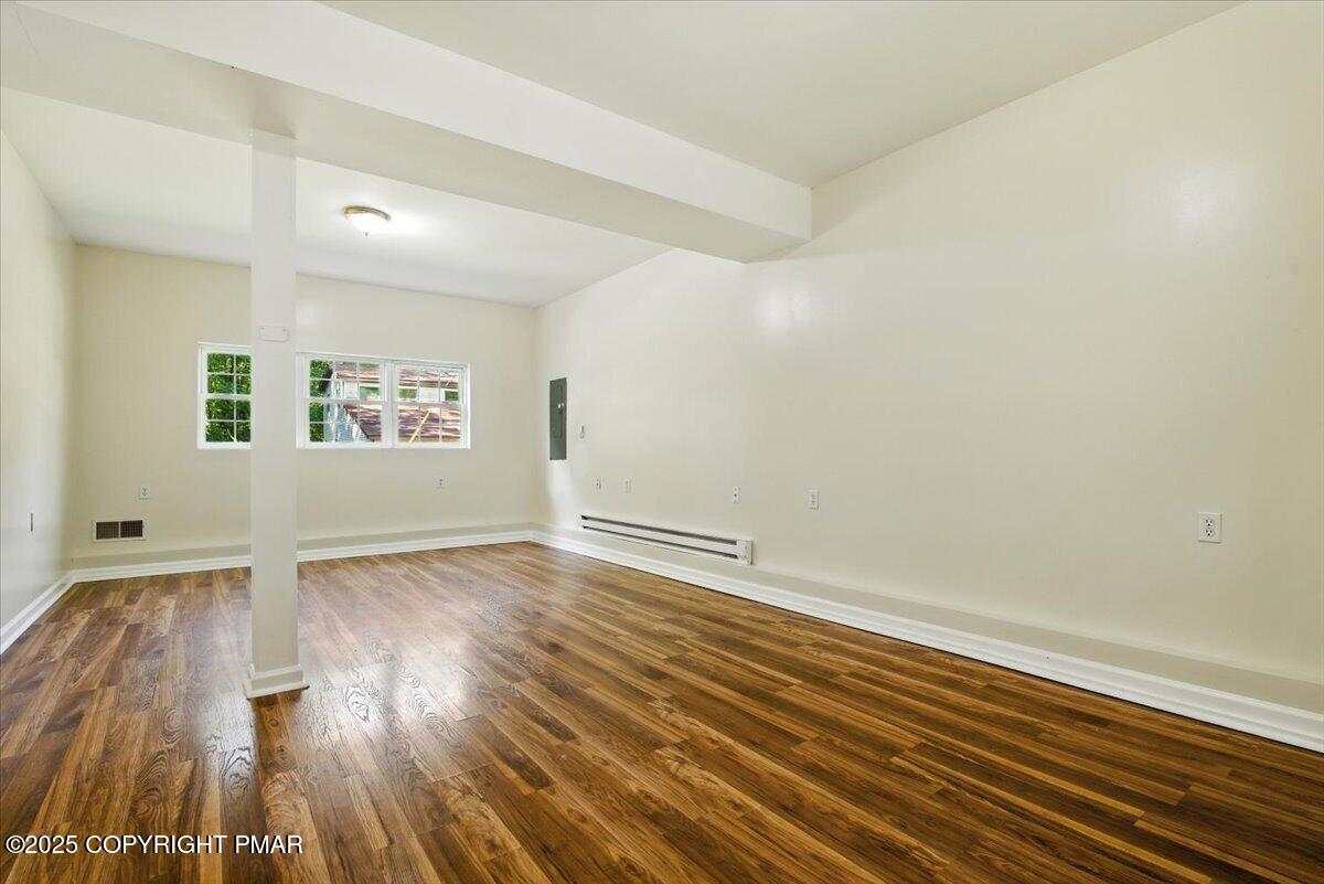 672 Quill Road East Stroudsburg, PA 18302 - Photo 30 of 56 37-028_DSC_9339