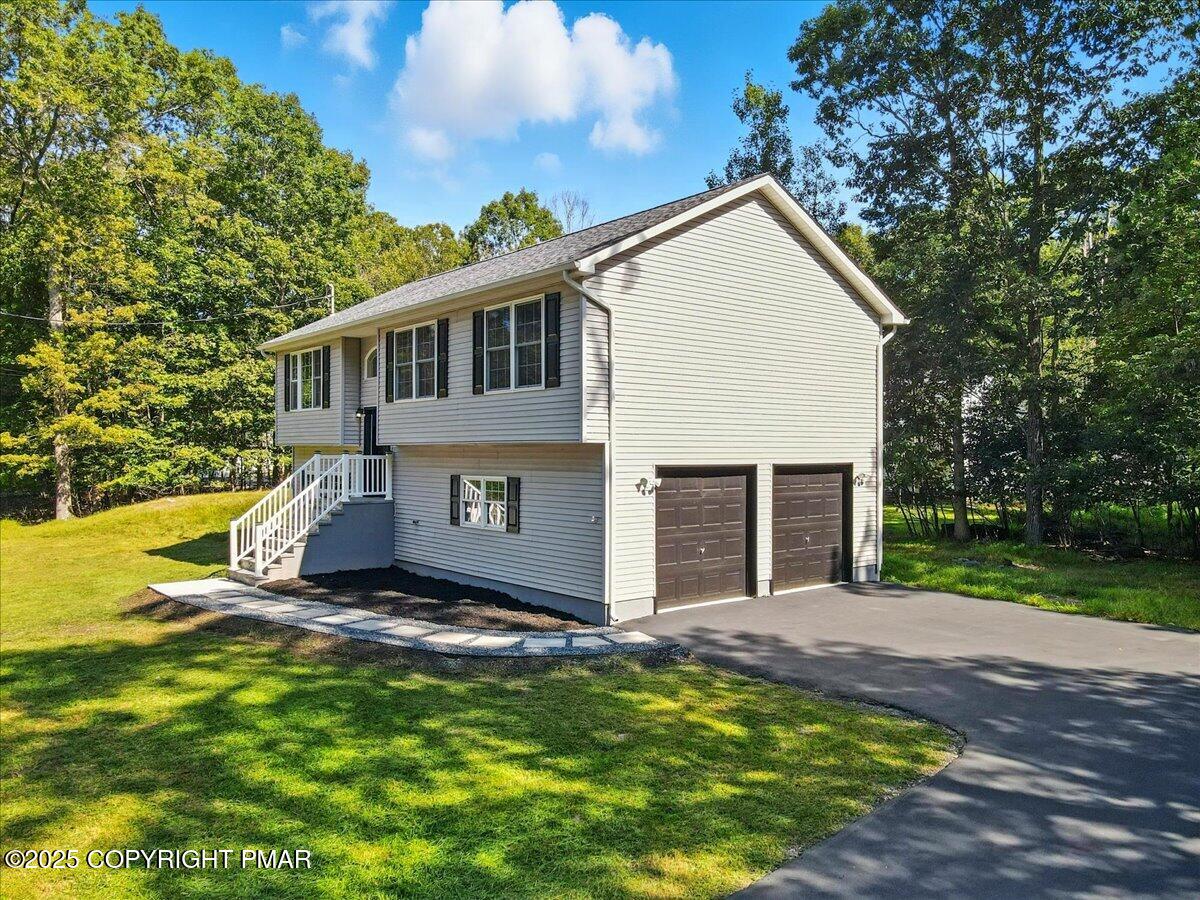 672 Quill Road East Stroudsburg, PA 18302 - Photo 39 of 56 51-012_dji_fly_20250903_102558_479_17569