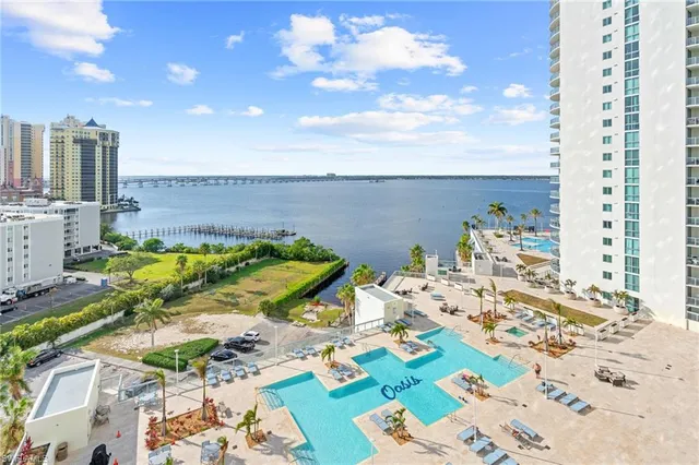 $4,000 | 3000 Oasis Grand Boulevard, Unit 1101, Fort Myers, FL 33916