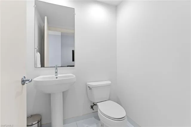 $4,000 | 3000 Oasis Grand Boulevard, Unit 1101, Fort Myers, FL 33916