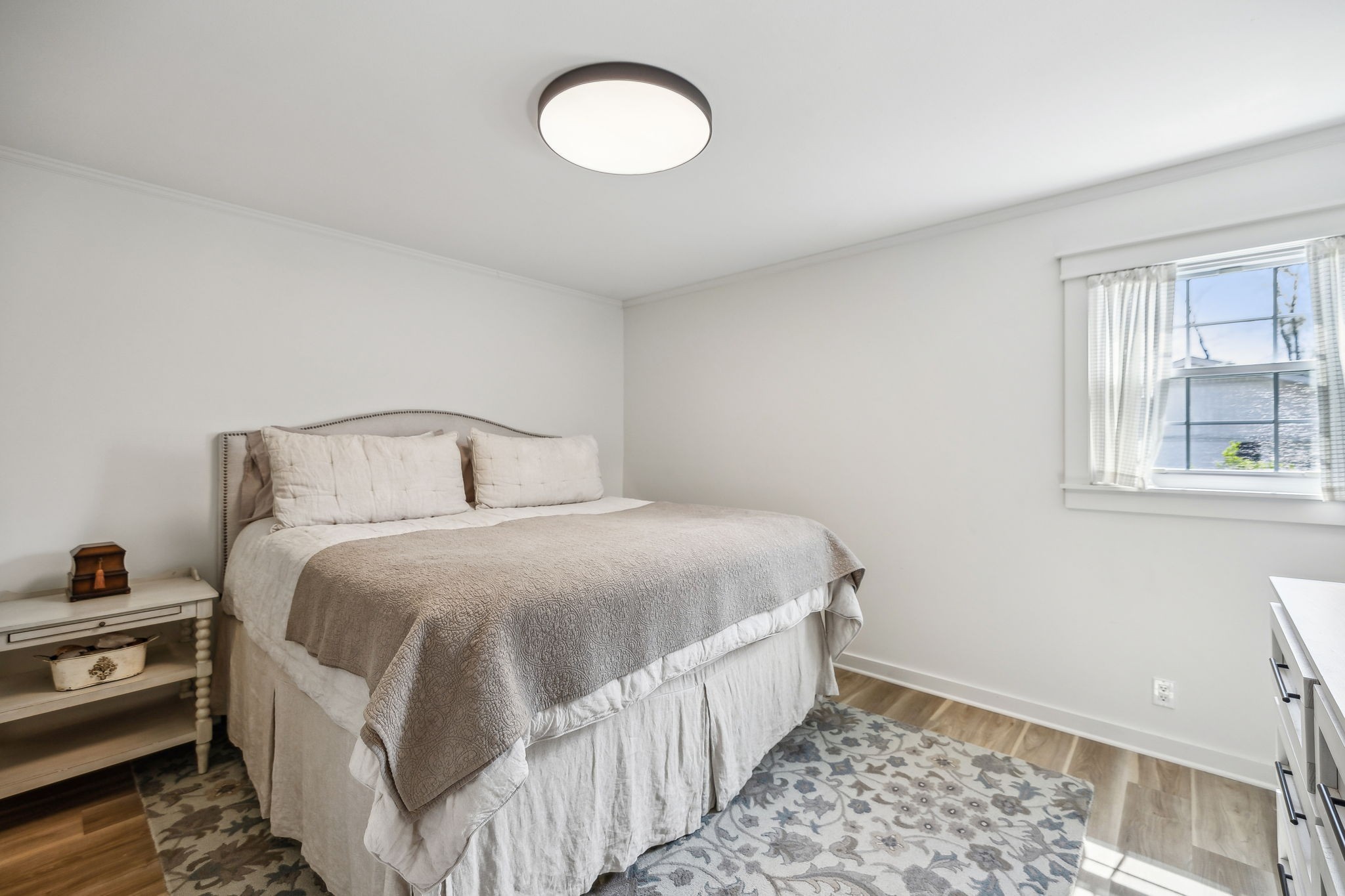 1103 Virginia Avenue Murfreesboro, TN 37130 - Photo 39 of 66 a bedroom with a bed and a window