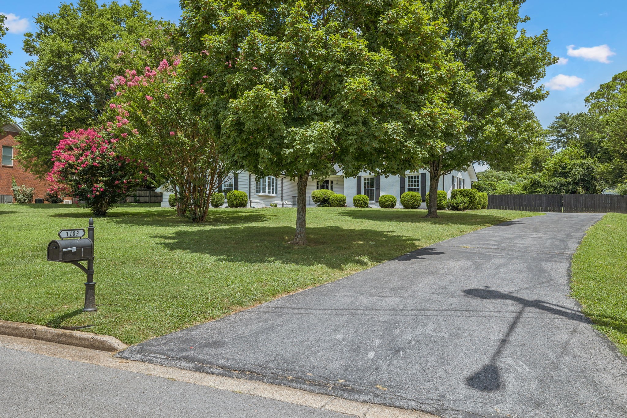 1103 Virginia Avenue Murfreesboro, TN 37130 - Photo 66 of 66 a front view of a house with garden