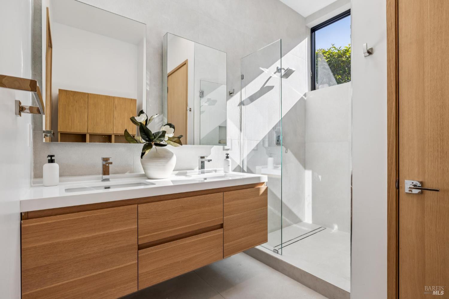 30 Juno Road Tiburon, CA 94920 - Photo 46 of 80