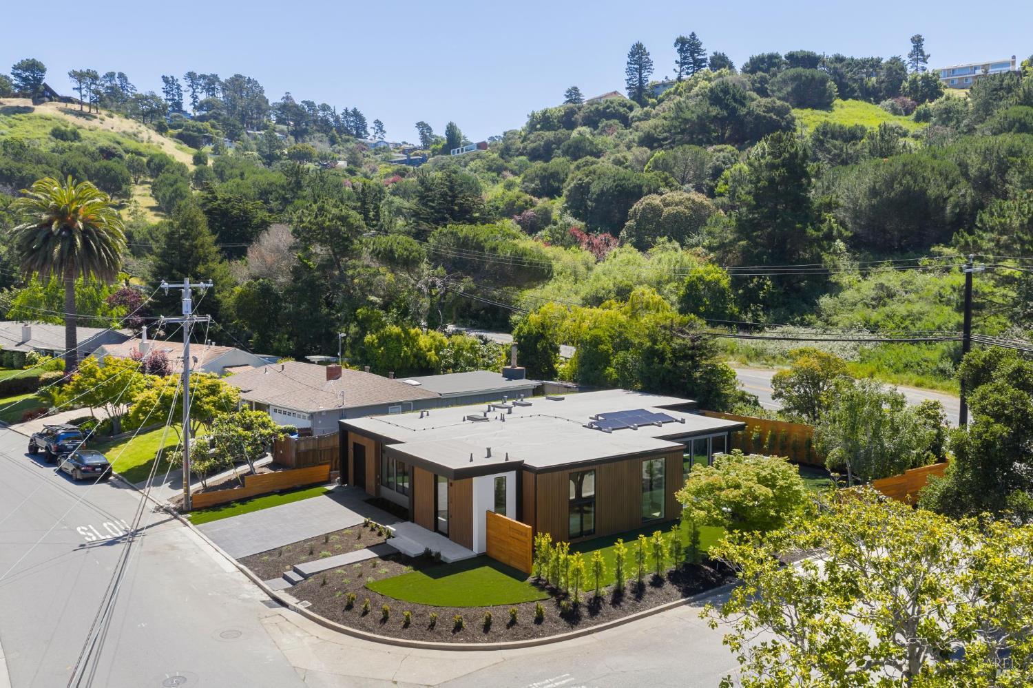 30 Juno Road Tiburon, CA 94920 - Photo 79 of 80