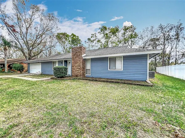 $320,000 | 3322 Heather Glynn Drive, Mulberry, FL 33860
