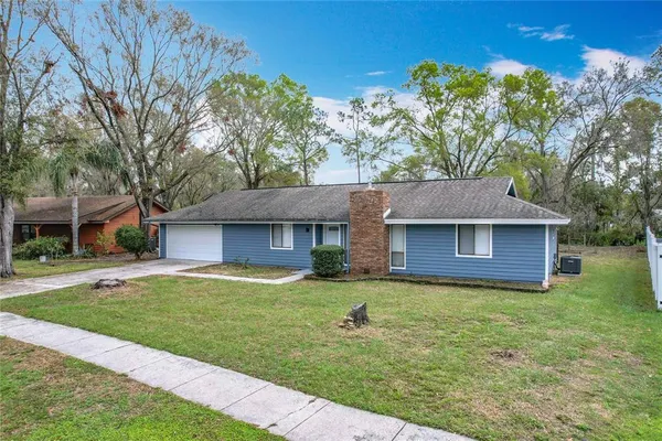 $320,000 | 3322 Heather Glynn Drive, Mulberry, FL 33860