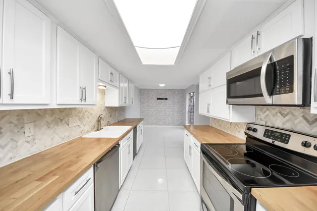 $2,100 | 14365 Lost Meadow Lane, Houston, TX 77079