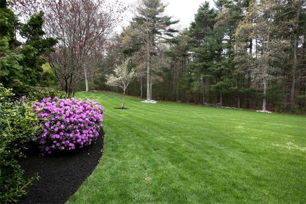 166 Main Street Hanover, MA 02339 - Photo 18 of 19 Gallery Image 18
