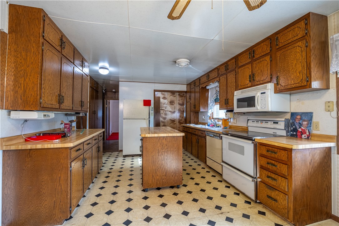 809 East 6th Street South Ladysmith, WI 54848 - Photo 7 of 24