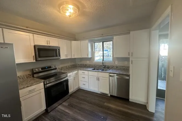 $1,650 | 4720 Walden Pond Drive, Raleigh, NC 27604