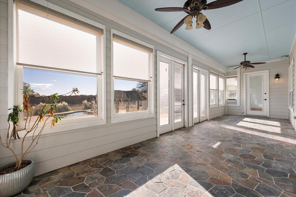 6056 Bennett Lawson Road Mansfield, TX 76063 - Photo 25 of 38 a view of empty room with a window
