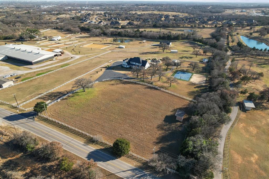 6056 Bennett Lawson Road Mansfield, TX 76063 - Photo 37 of 38 a view of a city and ocean view
