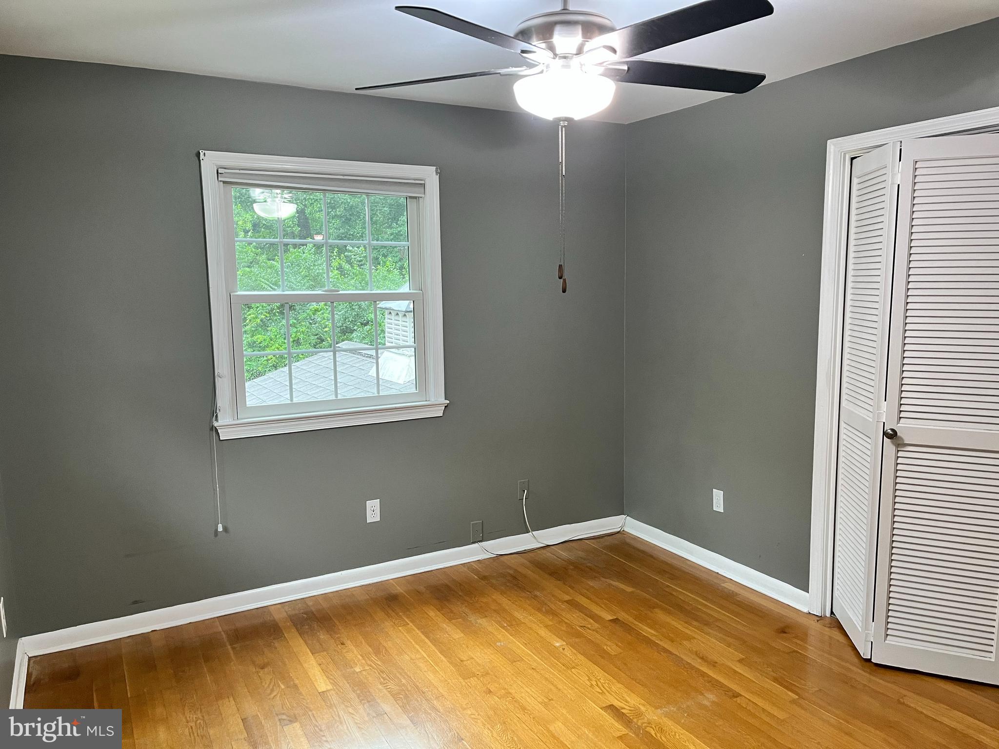 10220 Vale Road Vienna, VA 22181 - Photo 15 of 28