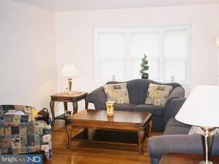 129 Friendship Road Drexel Hill, PA 19026 - Photo 3 of 6