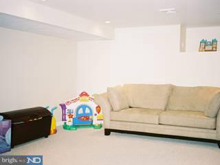 129 Friendship Road Drexel Hill, PA 19026 - Photo 5 of 6