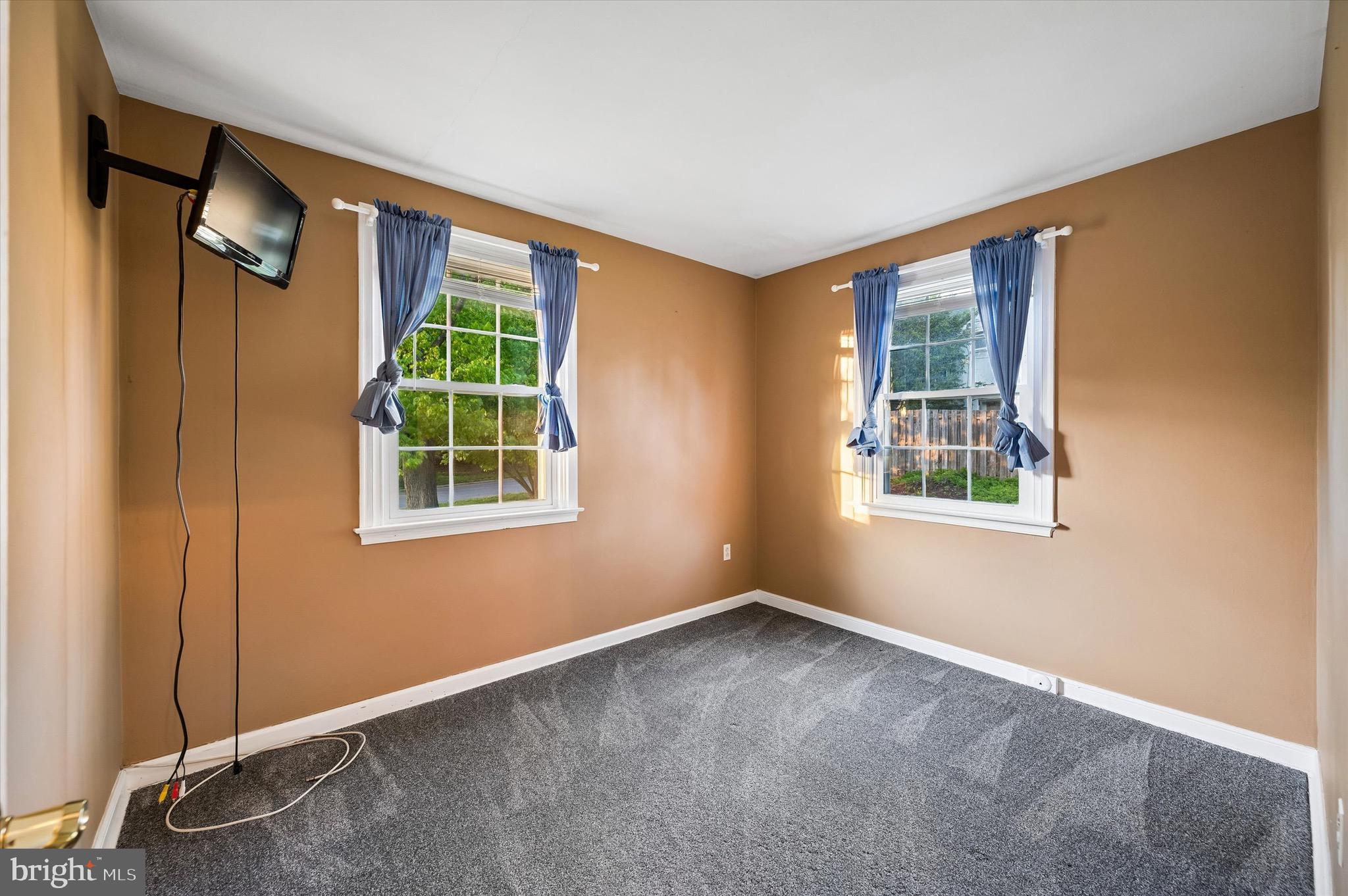 33 Cedar Grove Road Conshohocken, PA 19428 - Photo 9 of 15