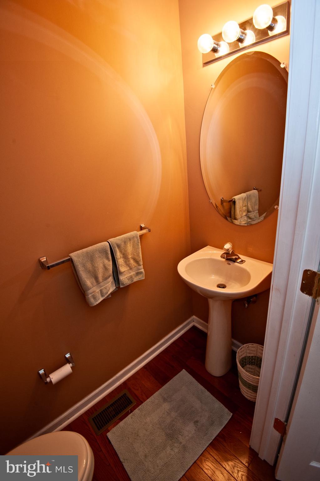 17 Simons Way Huntingdon Valley, PA 19006 - Photo 15 of 30 Gallery Image 15