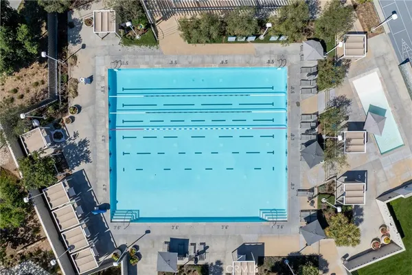 $6,000 | 101 Stage, Irvine, CA 92618