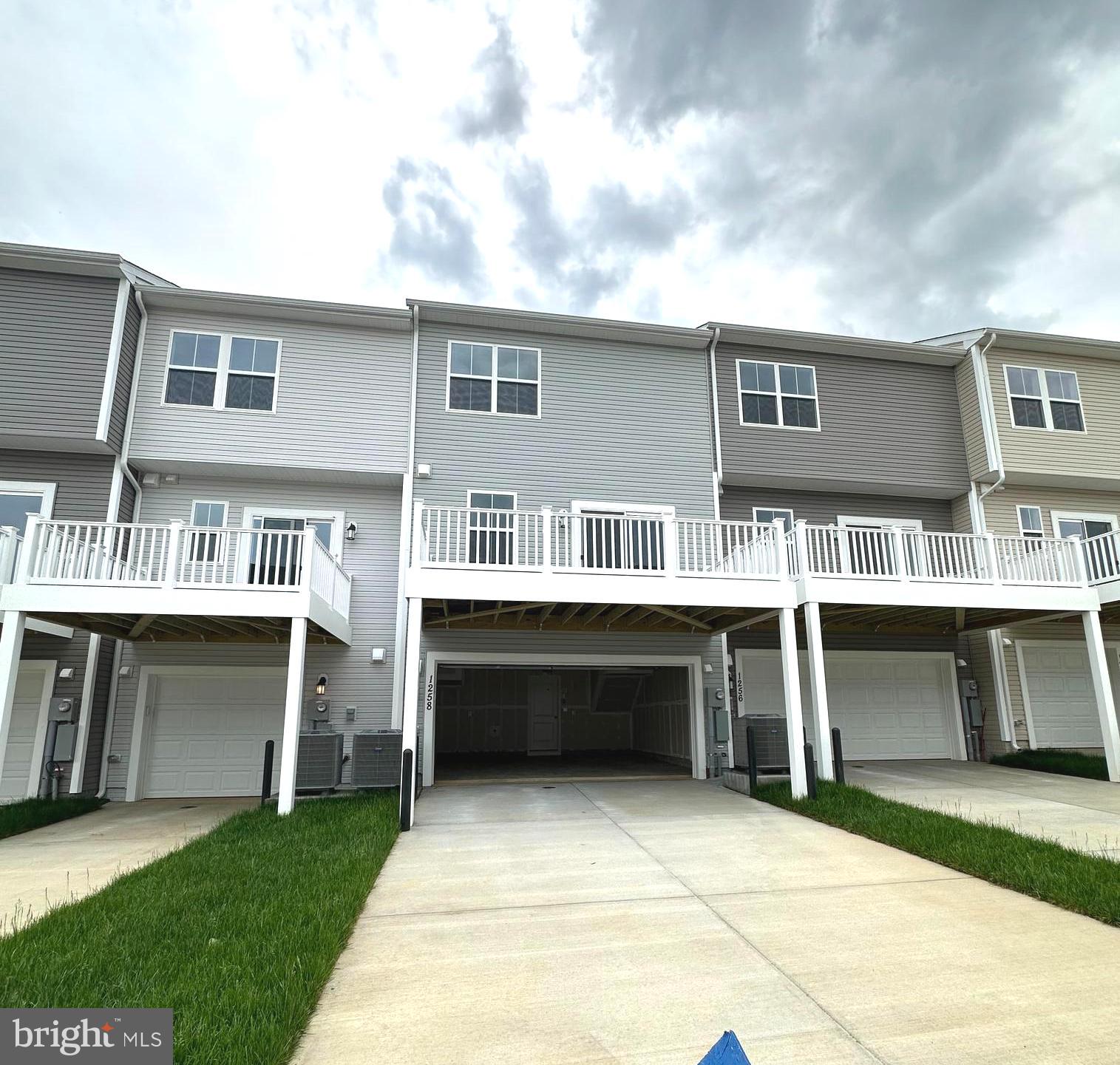 1258 Cedar Vly Road Ranson, WV 25438 - Photo 6 of 46 a front view of house with yard