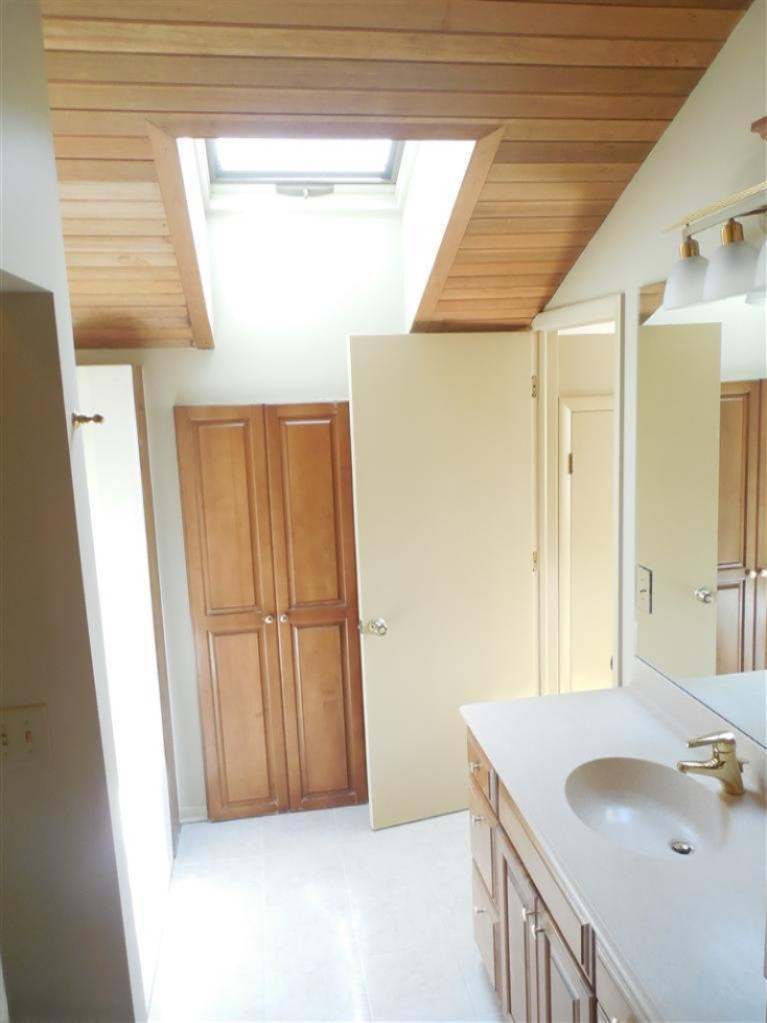 376 Ridgeway Street St. Joseph, MI 49085 - Photo 13 of 18 Additional Photo