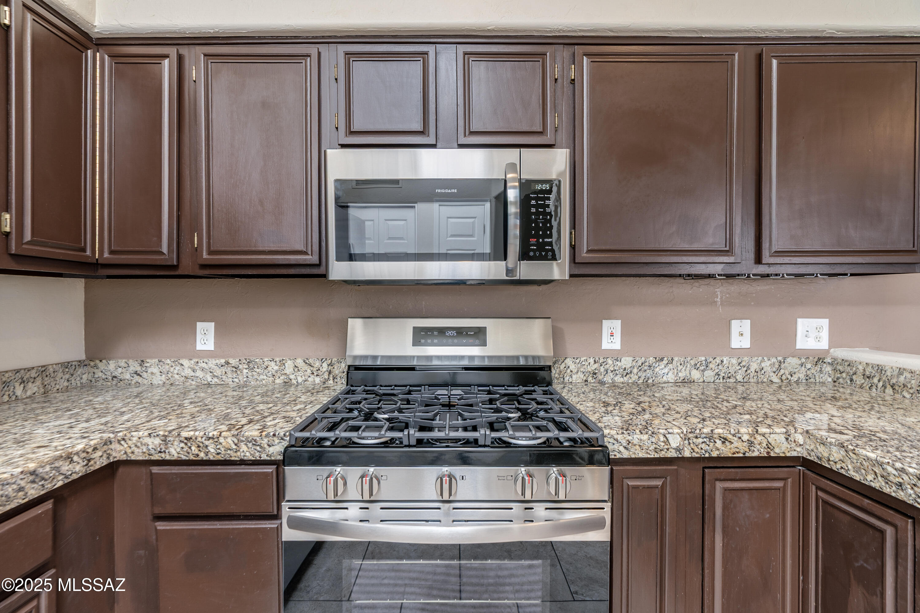 914 West Fox Ridge Lane Tucson, AZ 85737 - Photo 10 of 26