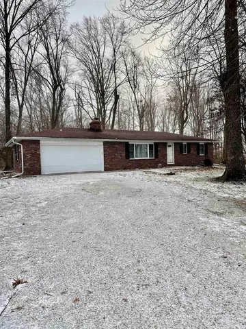 $310,000 | 11909 South Co Road 800 East, Galveston, IN 46932