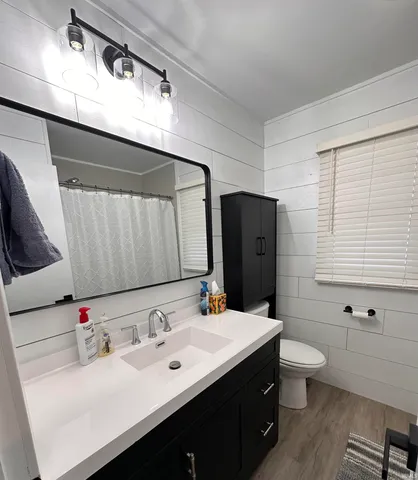 $310,000 | 11909 South Co Road 800 East, Galveston, IN 46932