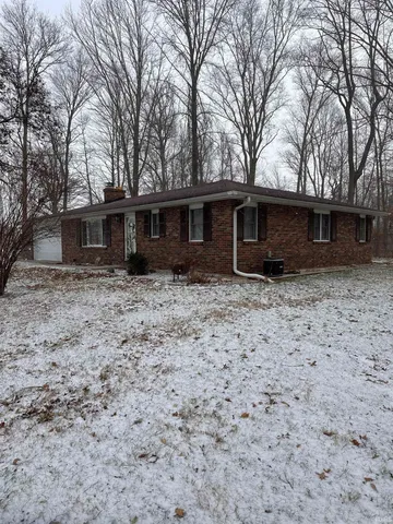 $310,000 | 11909 South Co Road 800 East, Galveston, IN 46932