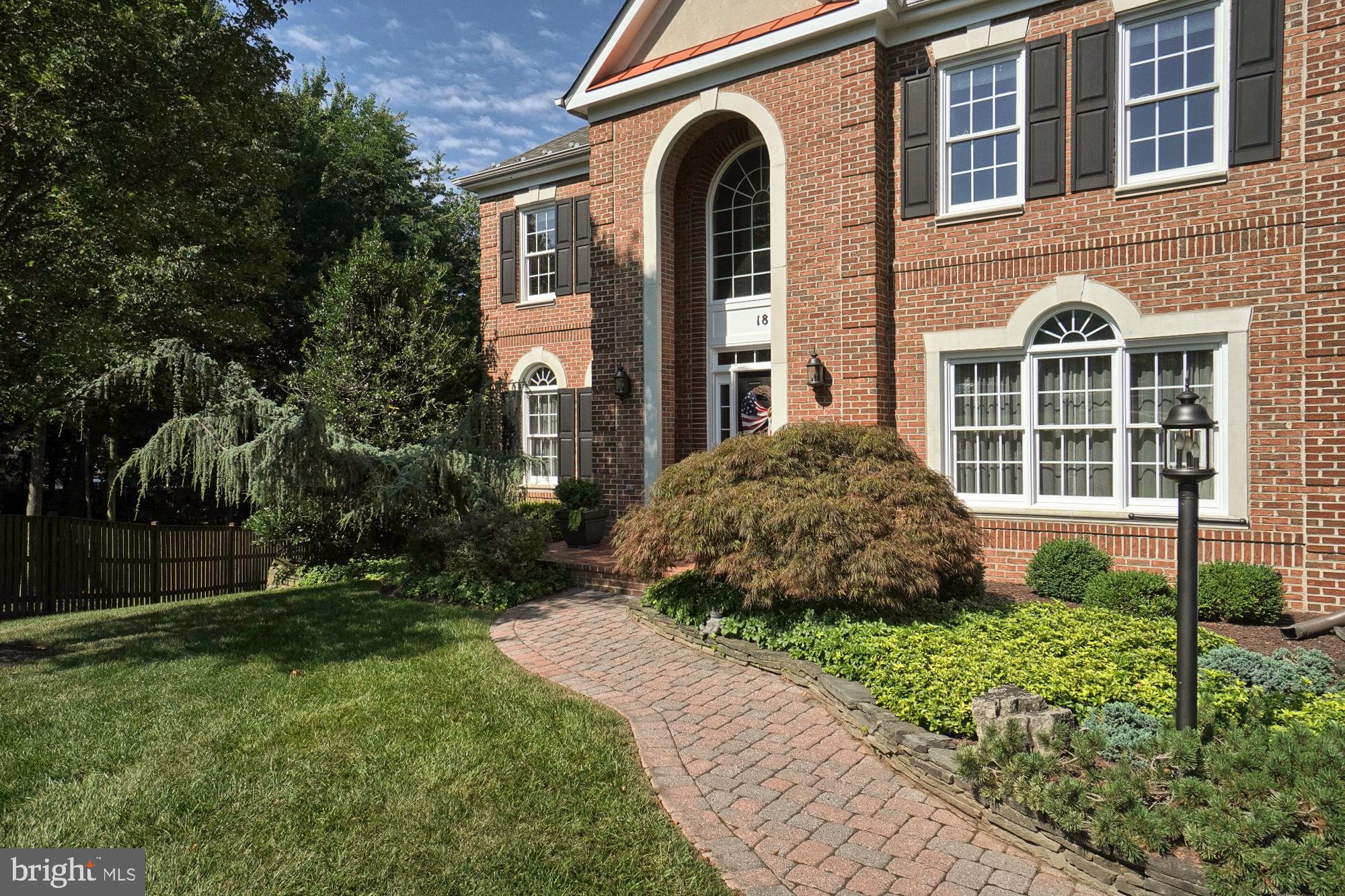 18 Hackett Court Poolesville, MD 20837 - Photo 4 of 82 Stone walkway, mature easy landscaping