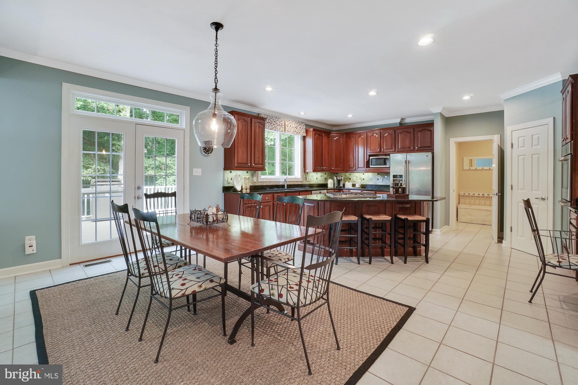 18 Hackett Court Poolesville, MD 20837 - Photo 30 of 82 Double door walk-out to expansive deck