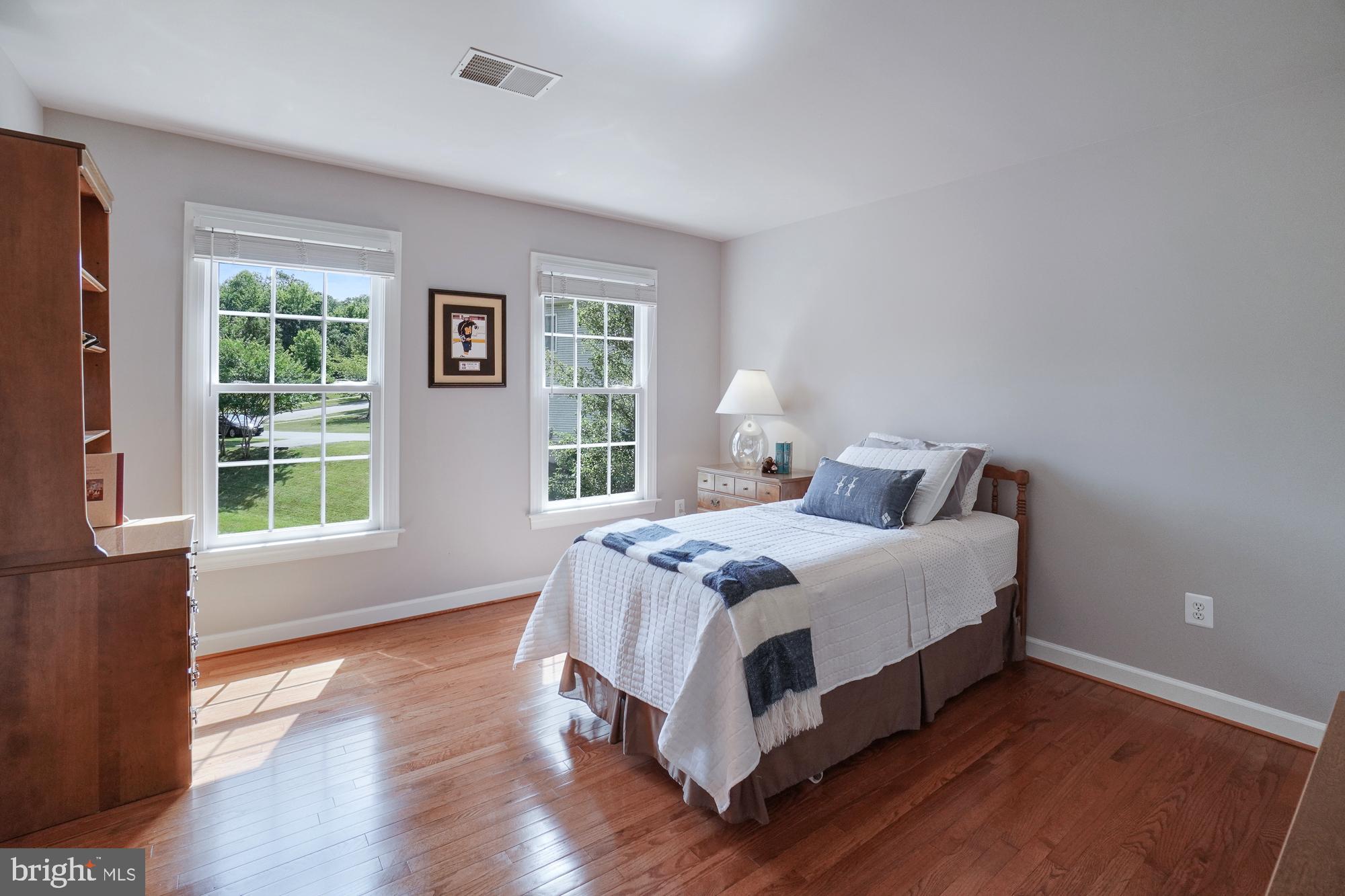 18 Hackett Court Poolesville, MD 20837 - Photo 53 of 82 Bedroom #2--more hardwoods and en suite full bath!