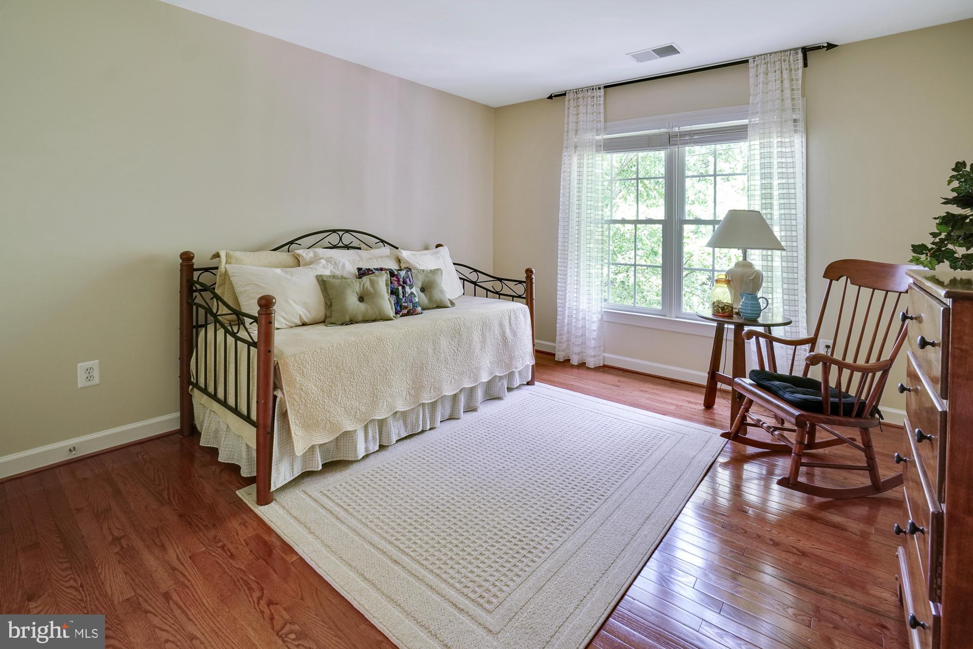 18 Hackett Court Poolesville, MD 20837 - Photo 55 of 82 Bedroom #3